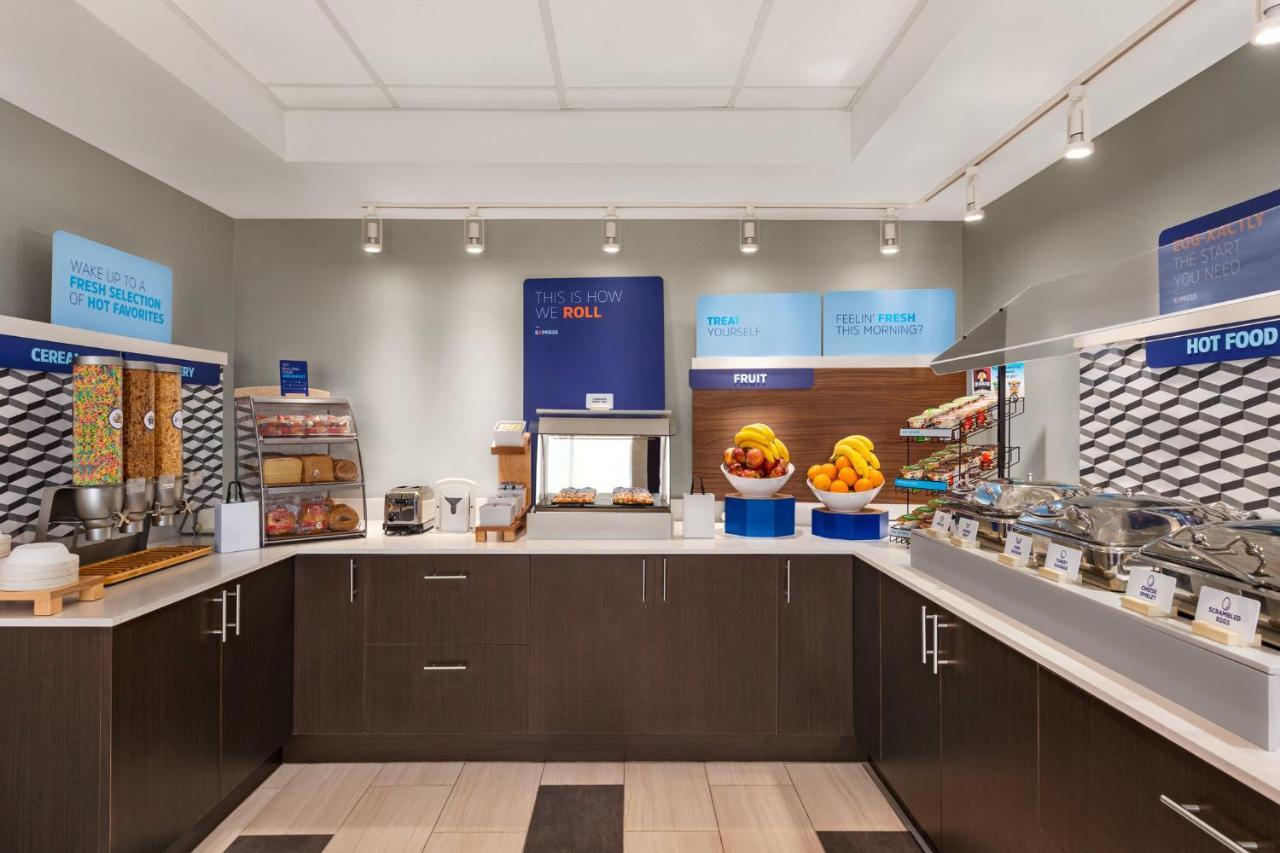 Holiday Inn Express & Suites Denver Airport By Ihg Exteriér fotografie